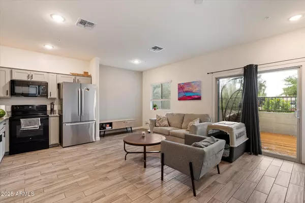 Phoenix, AZ 85021,2259 W HARMONT Drive