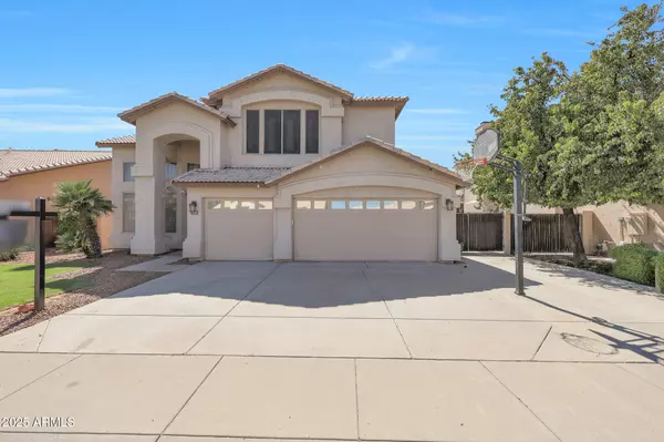 Phoenix, AZ 85023,335 W HELENA Drive W
