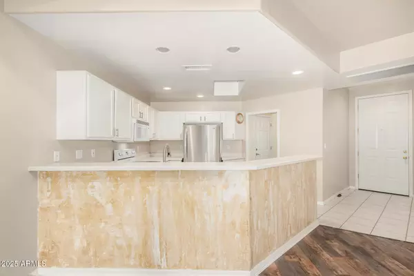 Mesa, AZ 85206,4202 E BROADWAY Road #163