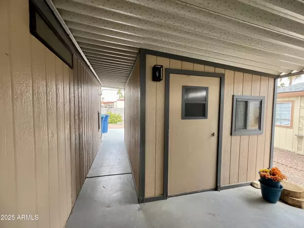 Mesa, AZ 85208,9302 E BROADWAY Road #64
