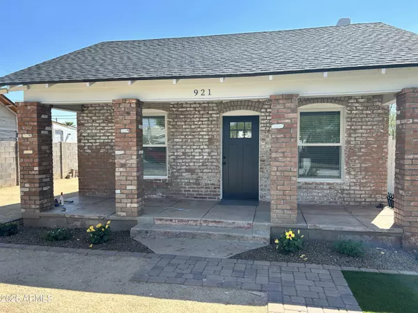 Phoenix, AZ 85006,921 E Roosevelt Street