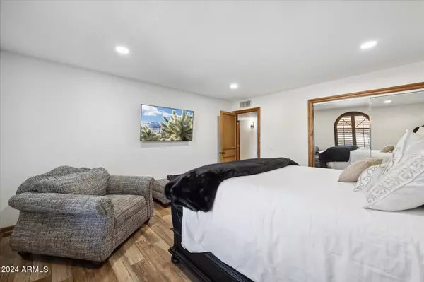 Phoenix, AZ 85053,4233 W SANDRA Terrace