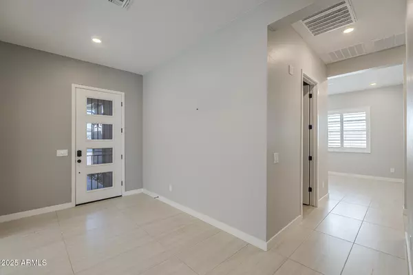 Chandler, AZ 85249,1320 E BEECHNUT Place
