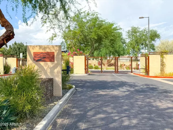 Phoenix, AZ 85042,7823 S 23RD Place