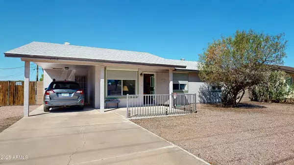 1162 S IRONWOOD Drive, Apache Junction, AZ 85120