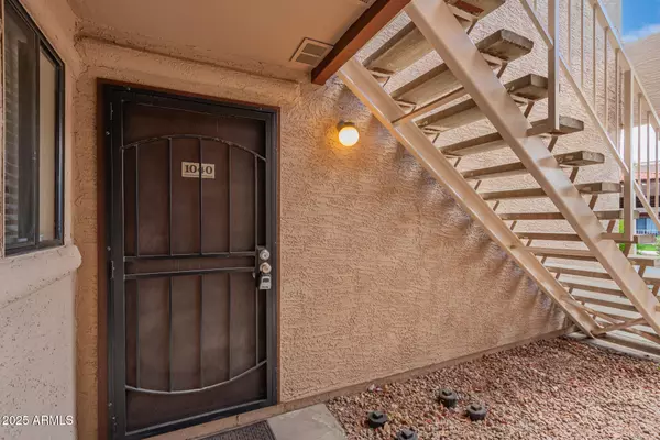 Glendale, AZ 85304,5757 W EUGIE Avenue #1040