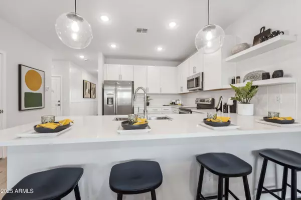 Laveen, AZ 85339,7509 S 76th Drive