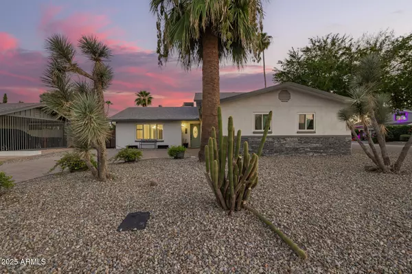 8701 E EDWARD Avenue, Scottsdale, AZ 85250
