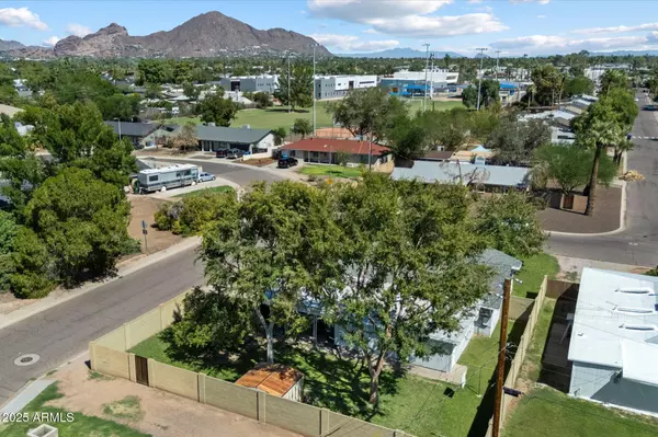 Phoenix, AZ 85018,3144 N 34TH Street