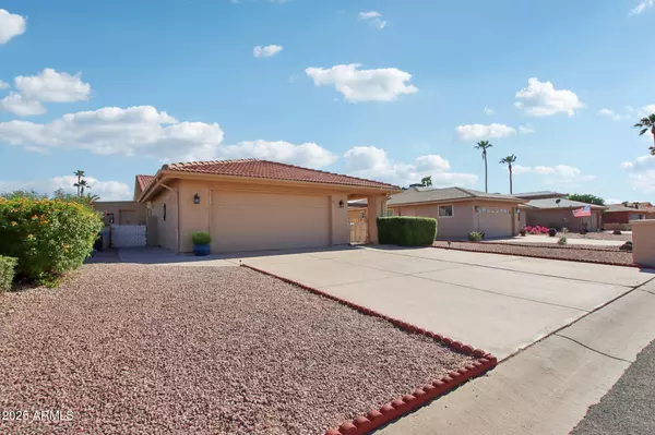 8833 E PLAYER Drive, Sun Lakes, AZ 85248