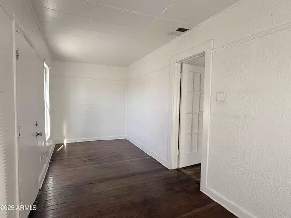 Phoenix, AZ 85014,3809 N 9TH Place