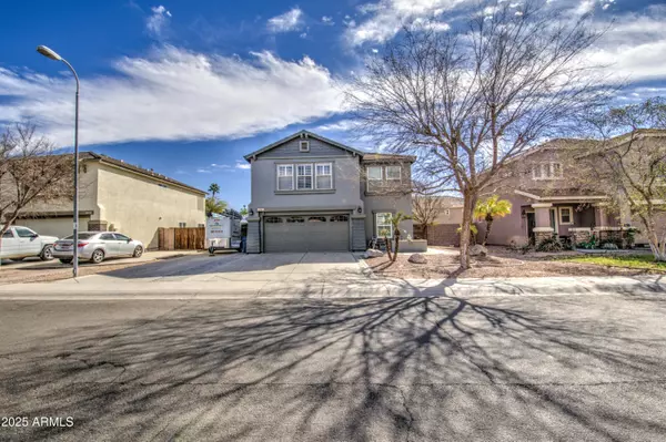 Apache Junction, AZ 85120,2607 W IRONSTONE Avenue