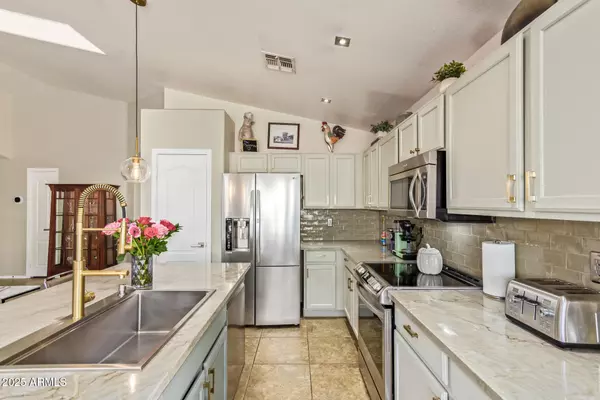 Phoenix, AZ 85083,4038 W ALEX Loop