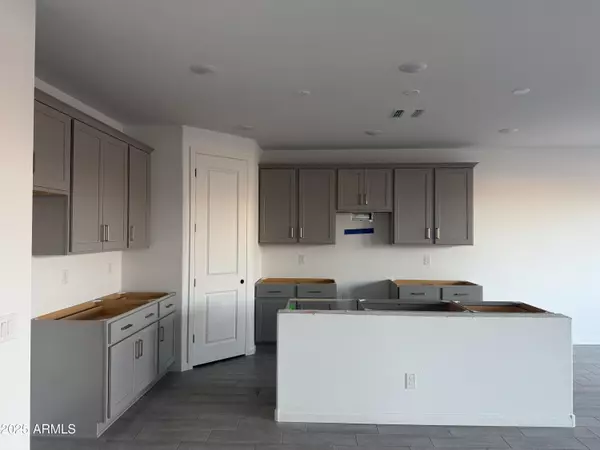 Laveen, AZ 85339,5534 W BUIST Avenue