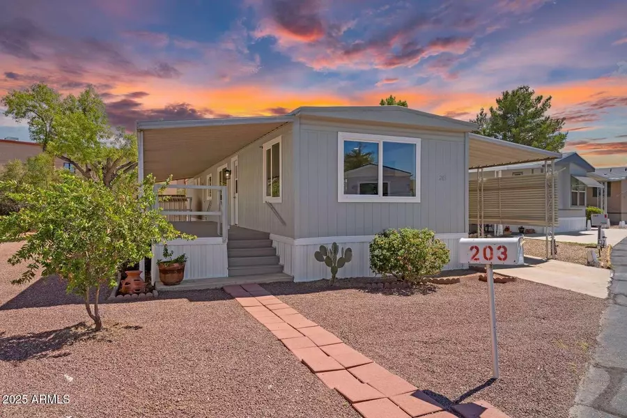 5000 E Grant Road #203, Tucson, AZ 85712