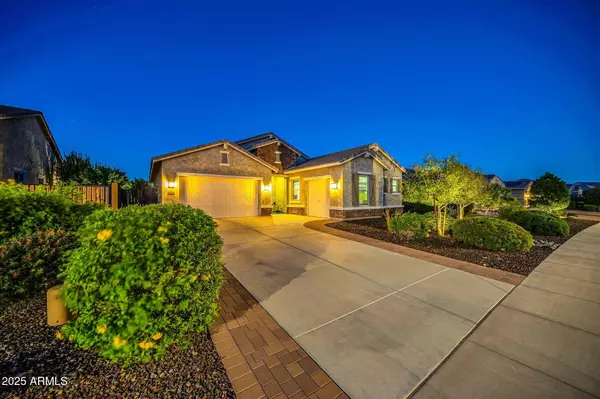 Peoria, AZ 85383,9364 W CASHMAN Drive