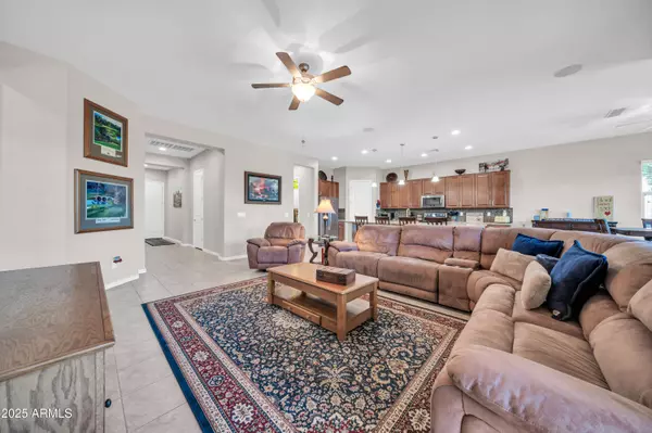 Peoria, AZ 85383,9364 W CASHMAN Drive