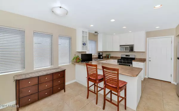 Phoenix, AZ 85013,5311 N 2ND Avenue