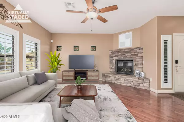 Phoenix, AZ 85054,21320 N 56TH Street #2048