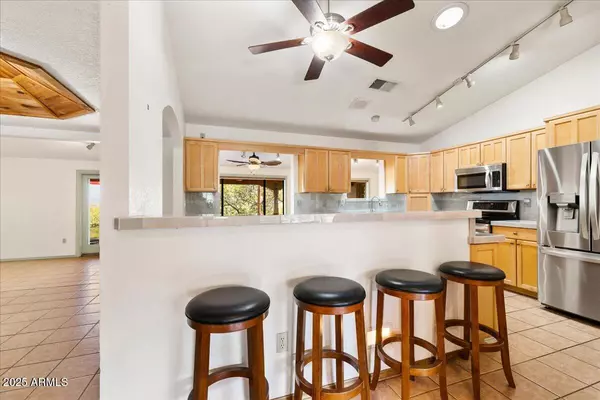 Clarkdale, AZ 86324,950 ROBERTS Road