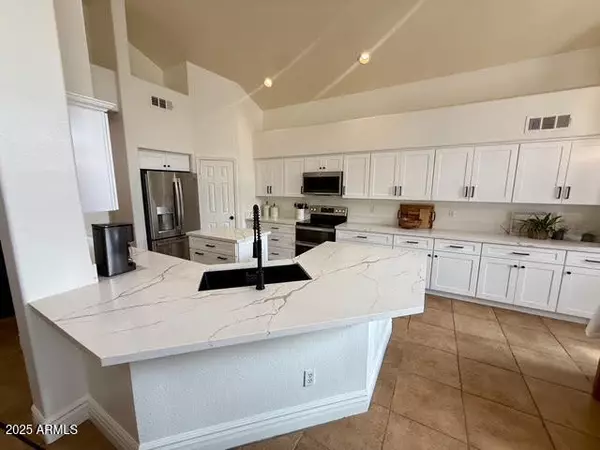 Mesa, AZ 85215,6743 E TYNDALL Circle