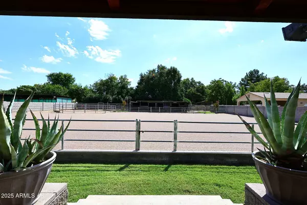 Scottsdale, AZ 85254,5449 E THUNDERBIRD Road