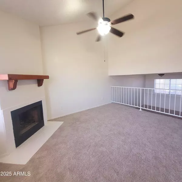 Peoria, AZ 85381,7905 W Thunderbird Road #305
