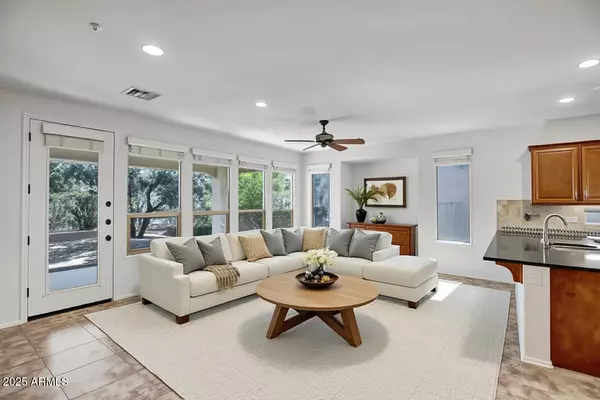 Peoria, AZ 85383,29361 N 130TH Glen