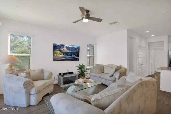 Gilbert, AZ 85295,4018 E PONY Lane #101