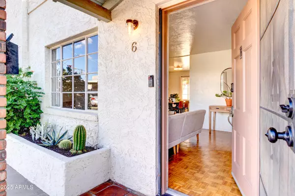 Phoenix, AZ 85004,385 E CORONADO Road #6