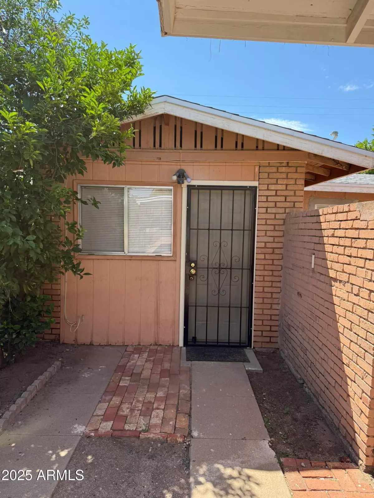 Douglas, AZ 85607,1249 E 10TH Street #Rear