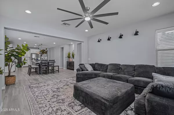 Peoria, AZ 85383,9238 W BUCKHORN Trail