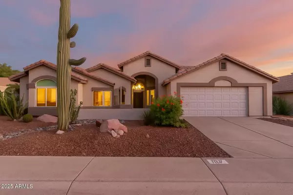 8807 E SAGUARO BLOSSOM Road, Gold Canyon, AZ 85118