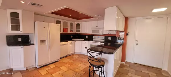 Scottsdale, AZ 85251,7930 E CAMELBACK Road #512