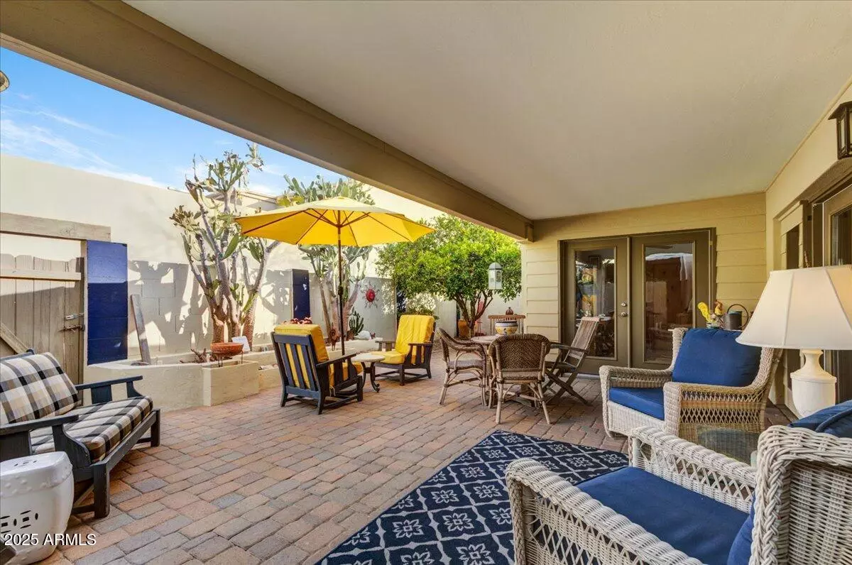 Phoenix, AZ 85016,2631 E BEEKMAN Place