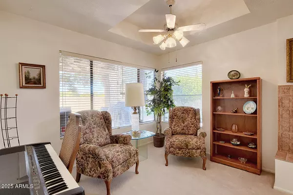 Scottsdale, AZ 85258,10500 E VOGEL Avenue