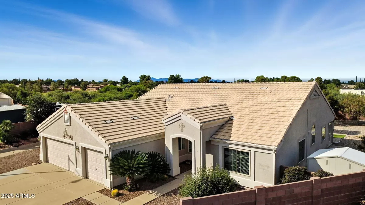 Sierra Vista, AZ 85635,2163 BANFF Court