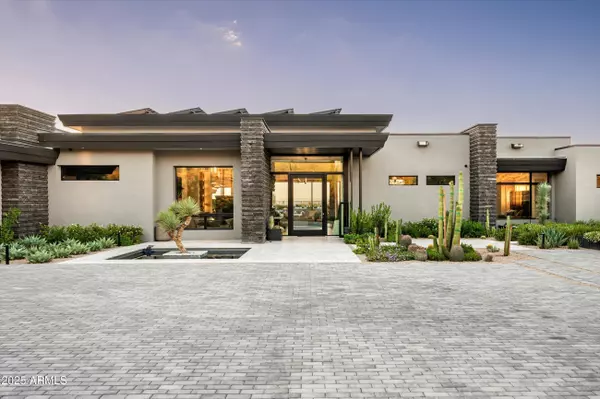 Scottsdale, AZ 85255,10784 E PINNACLE PEAK Road