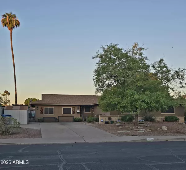 Tempe, AZ 85282,4804 S ELM Street