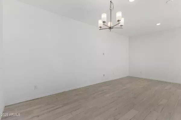Goodyear, AZ 85338,15138 W HADLEY Street