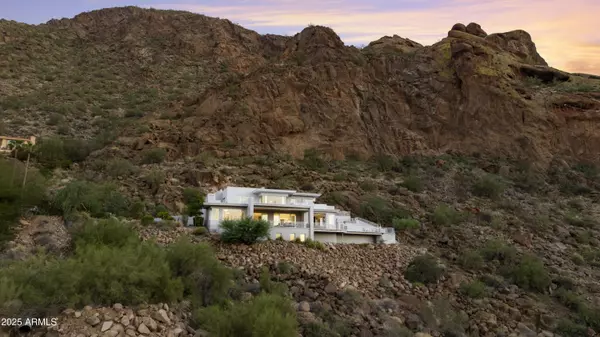 Paradise Valley, AZ 85253,5501 E SAN MIGUEL Avenue