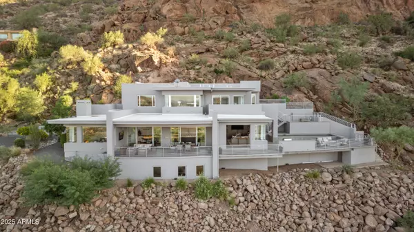 Paradise Valley, AZ 85253,5501 E SAN MIGUEL Avenue