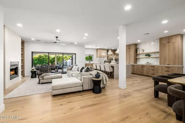 Scottsdale, AZ 85258,7619 E VIA DE CORTO --