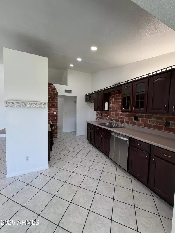 Glendale, AZ 85302,6349 W CHERYL Drive