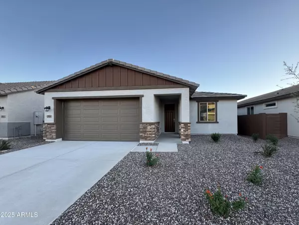 2933 E Mecklenburg Way, San Tan Valley, AZ 85143
