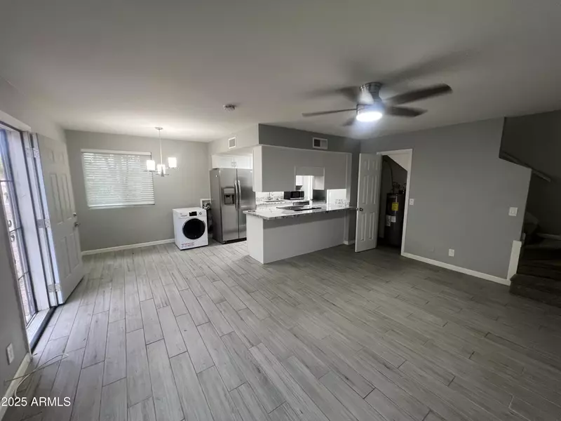 4703 E PORTLAND Street, Phoenix, AZ 85008