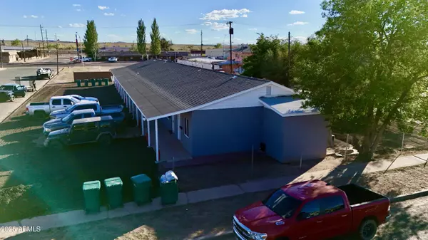 Holbrook, AZ 86025,305 N 5TH Avenue