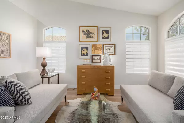 Glendale, AZ 85310,7415 W CREST Lane