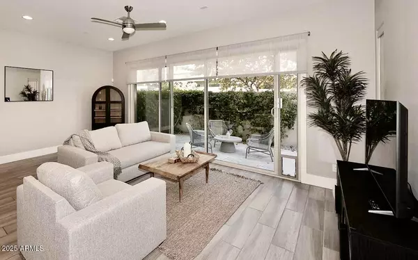 Scottsdale, AZ 85255,7464 E PARAISO Drive