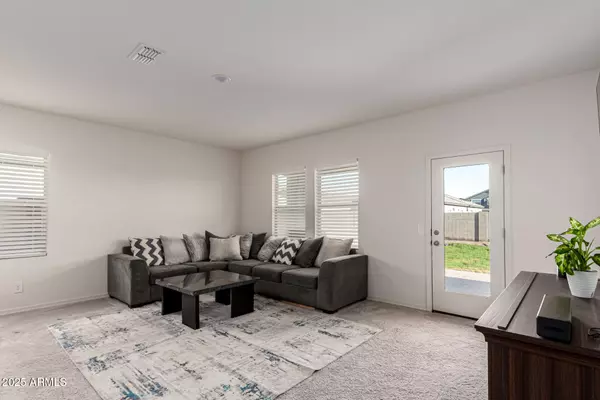 San Tan Valley, AZ 85143,2979 E HOUSTON Drive